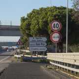 Per raggiungere il quartiere percorriamo la statale 16 in direzione Foggia e proseguiamo fino allo svincolo Catino-San Pio